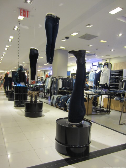 Bloomingdales - Jeans